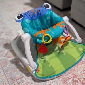 Fisher-Price Baby Portable Sit-Me-Up Floor Chair with Teether and Crinkle T